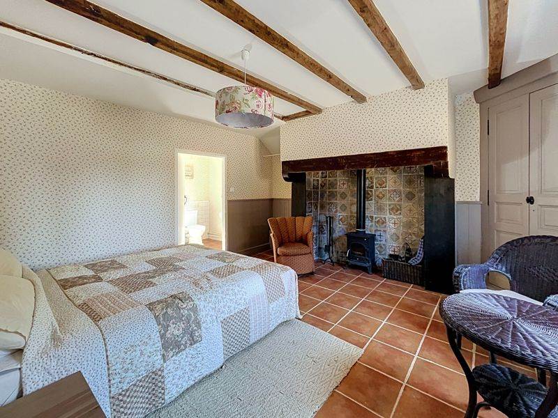 Vente Maison ST PRIEST LIGOURE - 7 pièces -210 m² - (87800)