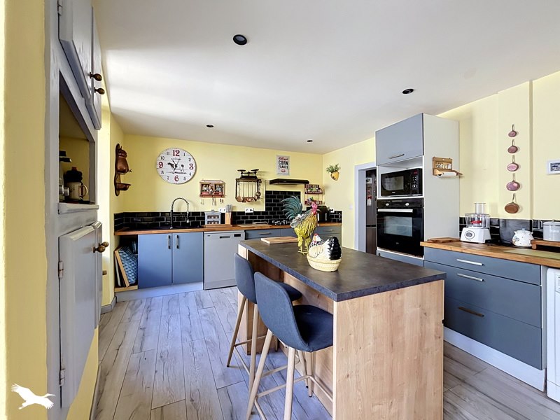 Vente Maison COUSSAC BONNEVAL - 6 pièces -131 m² - (87500)
