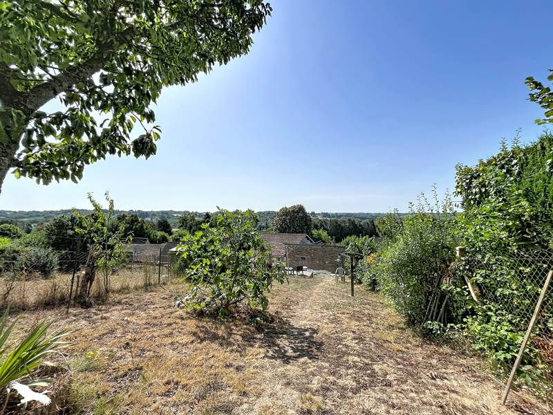 Vente Maison COUSSAC BONNEVAL - 6 pièces -131 m² - (87500)