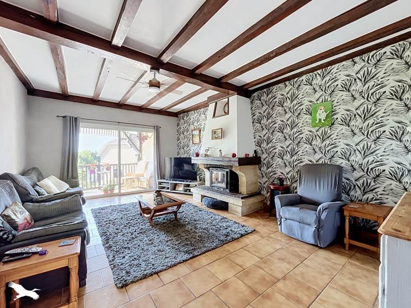 Vente Maison COUSSAC BONNEVAL - 6 pièces -131 m² - (87500)