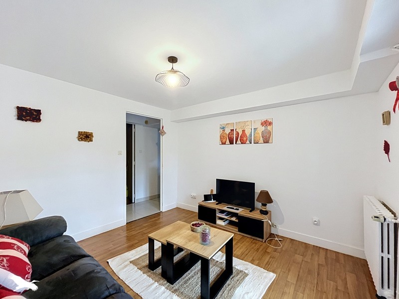 Vente Maison ST YRIEIX LA PERCHE - 6 pièces -131 m² - (87500)