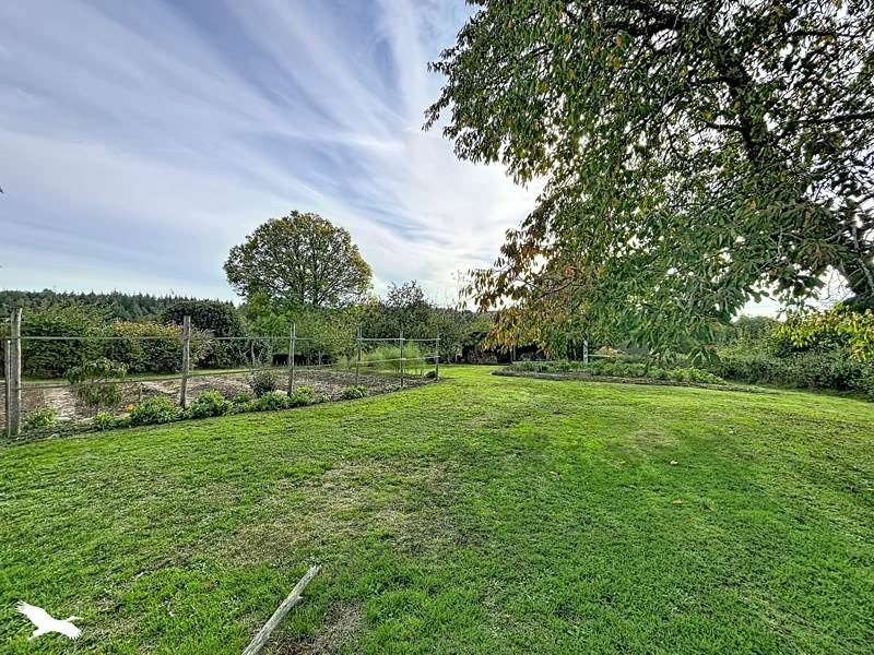 Vente Maison Jumilhac-le-Grand - 6 pièces -160 m² - (24630)