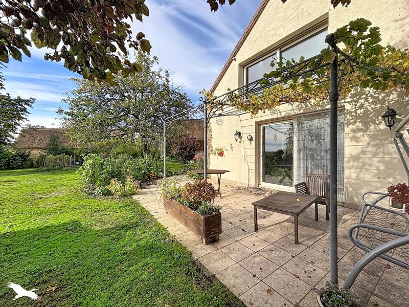 Vente Maison Jumilhac-le-Grand - 6 pièces -160 m² - (24630)