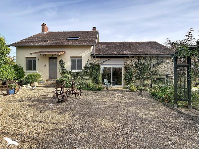 Vente Maison Jumilhac-le-Grand 24630 6 pièces - 160 m²