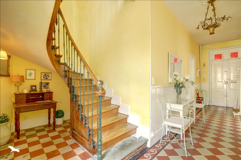 Vente Maison MONTASTRUC LA CONSEILLERE - 7 pièces -258 m² - (31380)