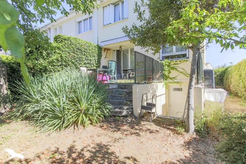 Maison 5 pièces 90 m² · à Ecquevilly · 90 m² · 257 152 €