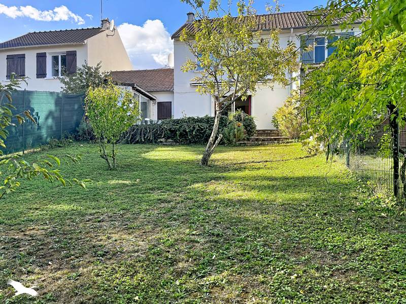 Vente Maison Ecquevilly - 4 pièces -70 m² - (78920)