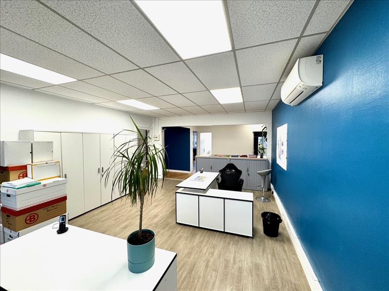 Vente Immeuble MAULE - -  185 m² - (78580)