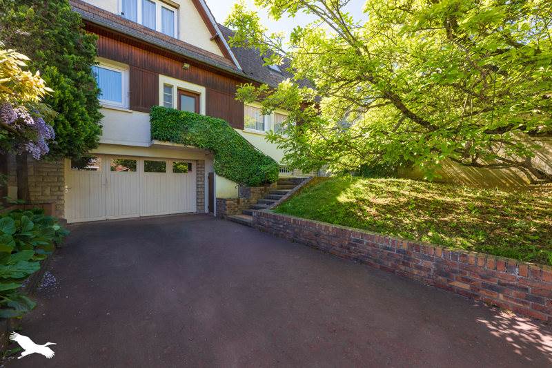 Vente Maison ORGEVAL - 7 pièces -179 m² - (78630)