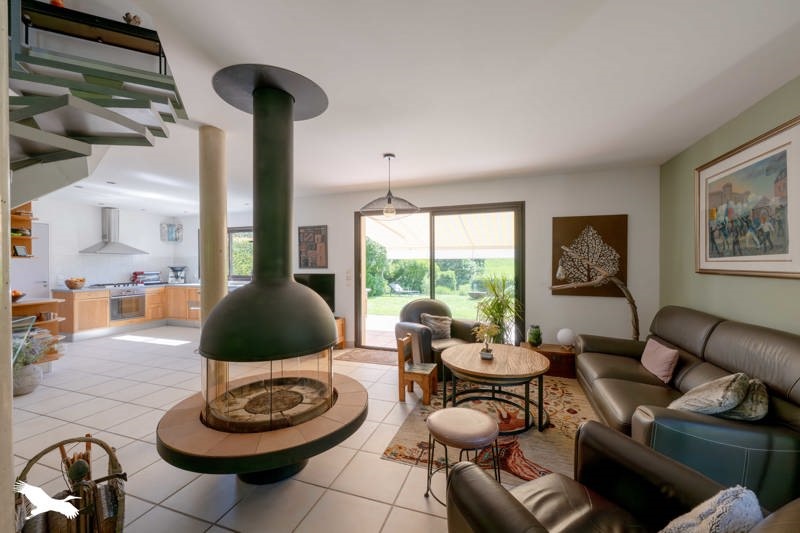 Vente Maison CRESPIERES - 6 pièces -155 m² - (78121)