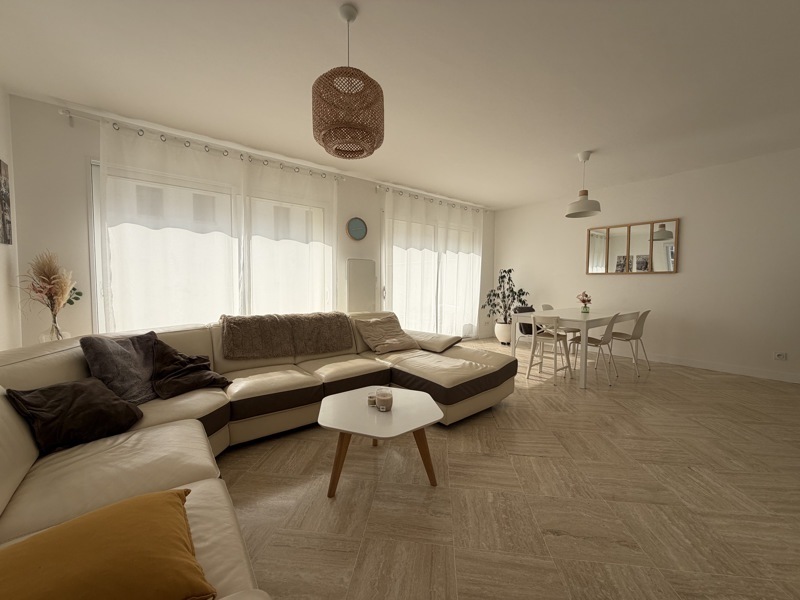 Vente Maison Orgeval - 9 pièces -165 m² - (78630)