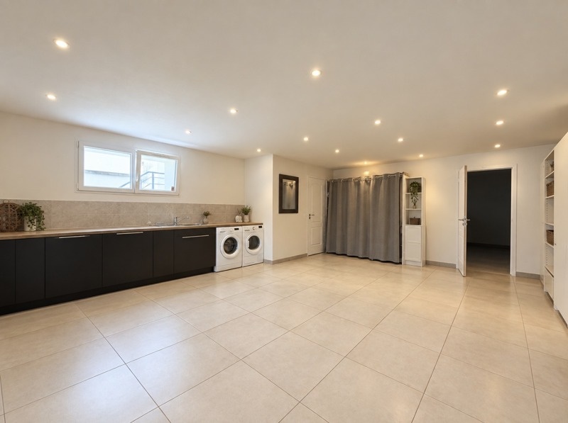 Vente Maison Orgeval - 9 pièces -165 m² - (78630)