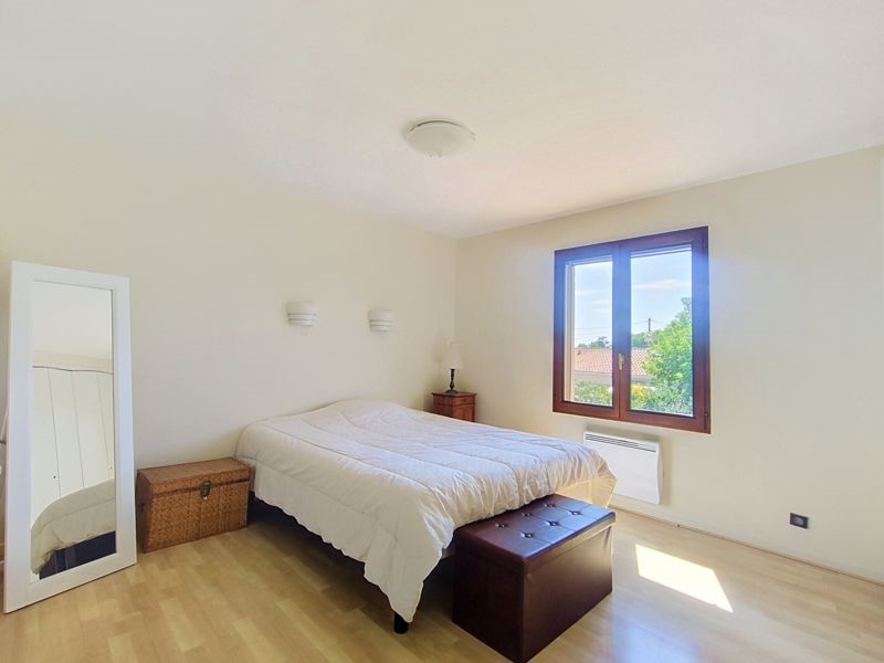 Vente Maison VILLENAVE D ORNON - 6 pièces -167 m² - (33140)