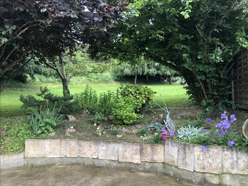 Vente Maison DESERTINES - 6 pièces -157 m² - (03630)