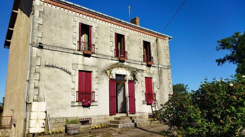 Vente Maison EVAUX LES BAINS - 6 pièces -150 m² - (23110)