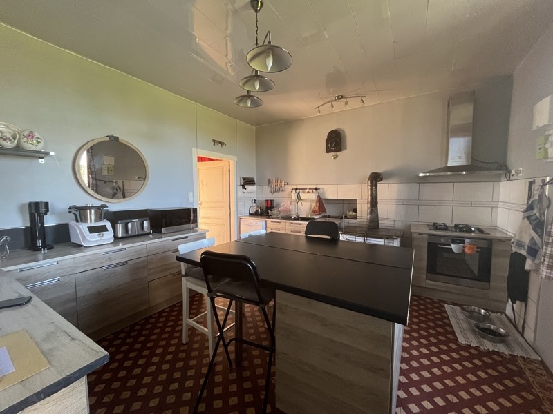 Vente Maison EVAUX LES BAINS - 6 pièces -150 m² - (23110)