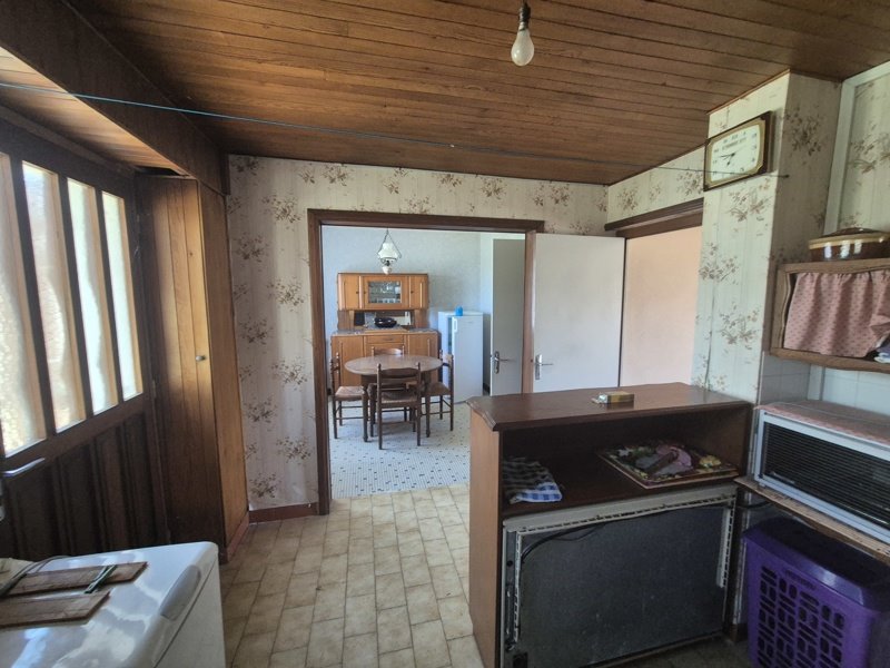 Vente Maison DOMERAT - 5 pièces -111 m² - (03410)