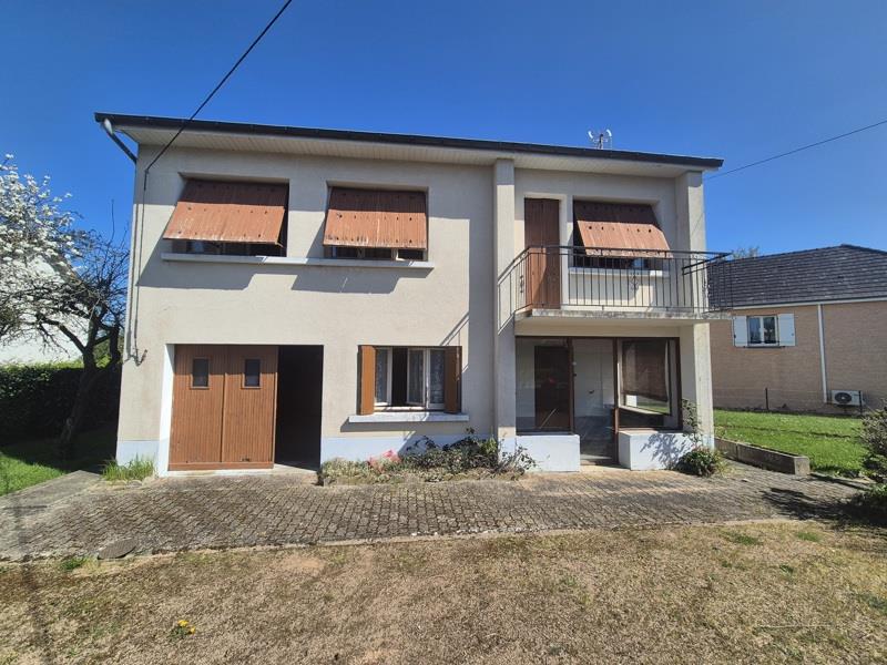 Vente Maison DOMERAT - 5 pièces -111 m² - (03410)