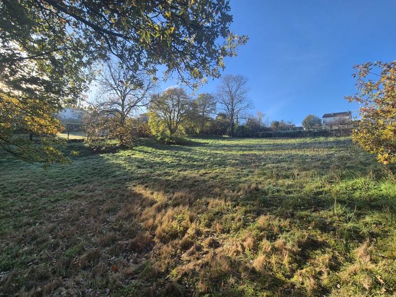 Vente Terrain MONTLUCON - -2283 m² - (03100)