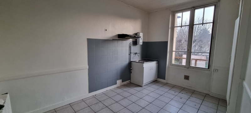 Vente Appartement MONTLUCON - 4 pièces -64 m² - (03100)