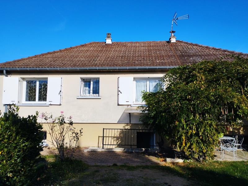 Vente Maison MALICORNE - 4 pièces -94 m² - (03600)