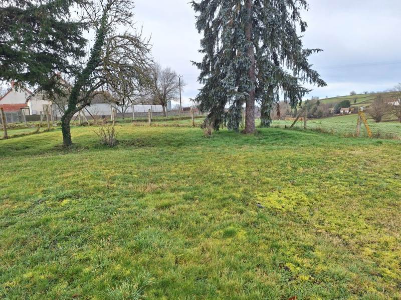 Vente Maison CHAMBLET - 7 pièces -146 m² - (03170)