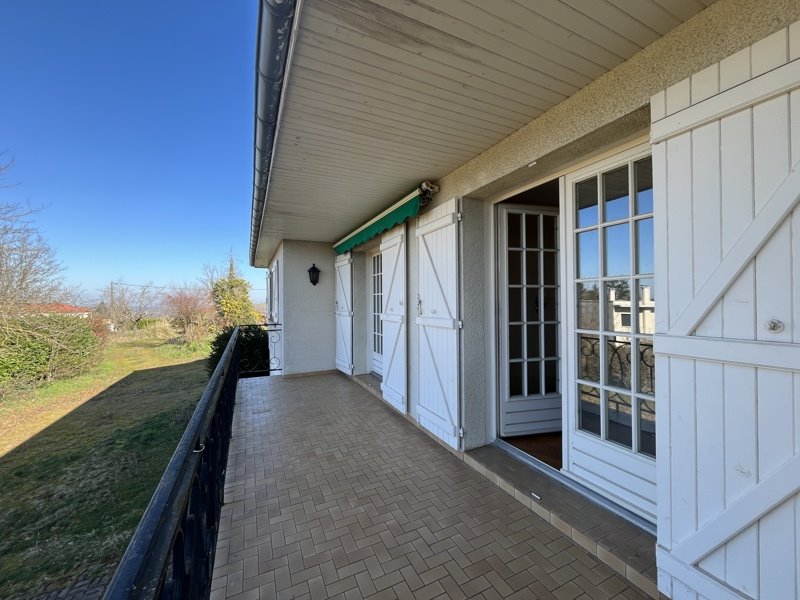 Vente Maison ST ANGEL - 8 pièces -170 m² - (03170)