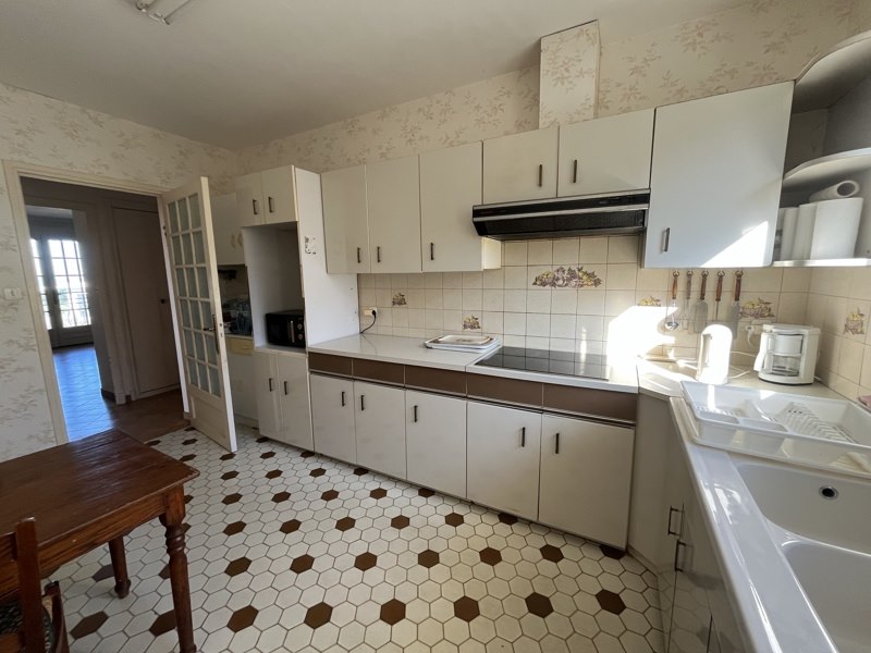 Vente Maison ST ANGEL - 8 pièces -170 m² - (03170)