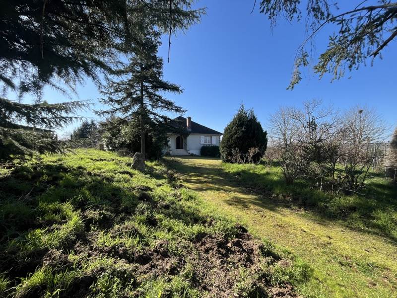 Vente Maison ST ANGEL - 8 pièces -170 m² - (03170)