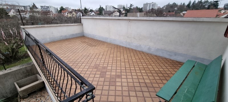 Vente Maison MONTLUCON - 7 pièces -102 m² - (03100)