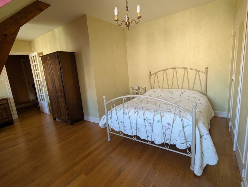 Vente Maison MONTLUCON - 7 pièces -137 m² - (03100)