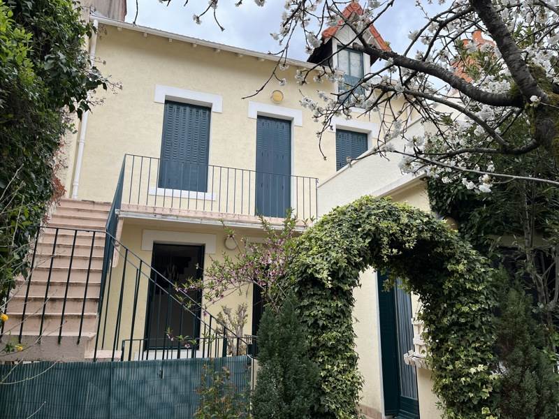 Maison 5 pièces 104 m² · à Montluçon · 104 m² · 125 000 €