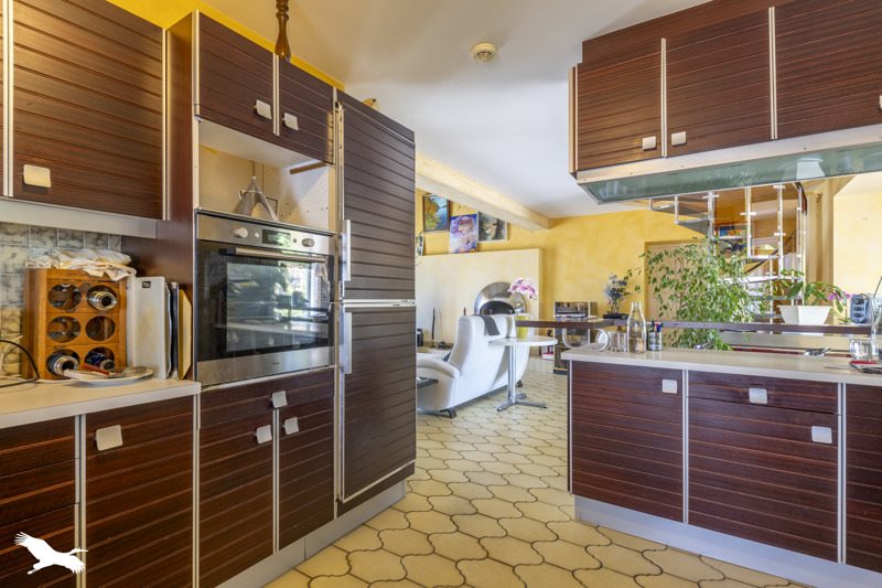 Vente Maison CHAMBLET - 7 pièces -144 m² - (03170)