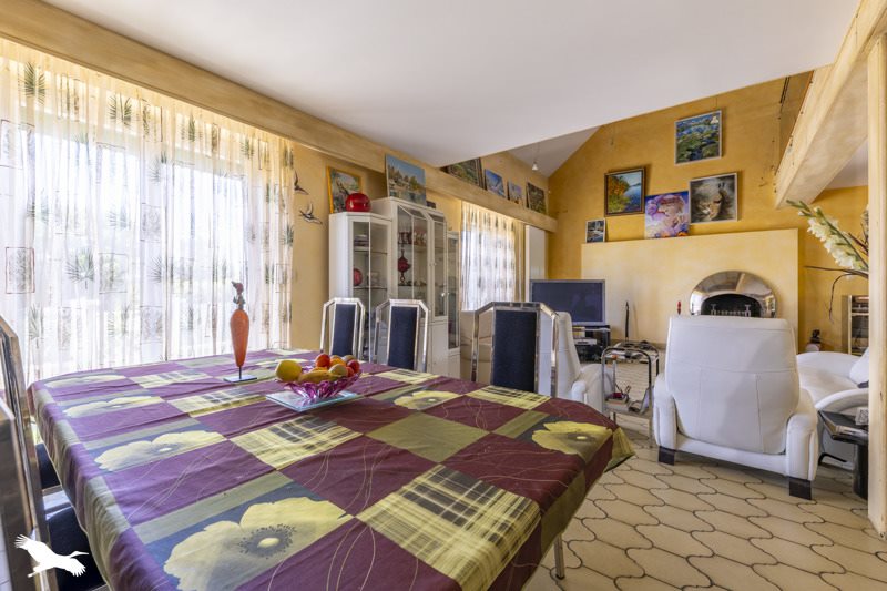 Vente Maison CHAMBLET - 7 pièces -144 m² - (03170)