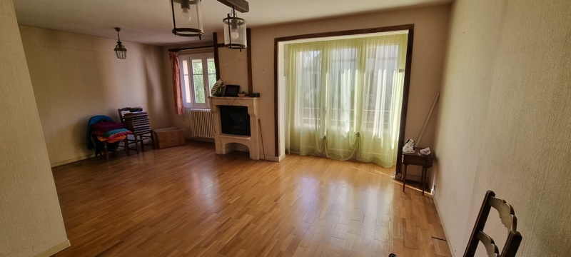 Vente Maison MONTLUCON - 6 pièces -104 m² - (03100)