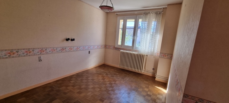 Vente Maison MONTLUCON - 6 pièces -104 m² - (03100)