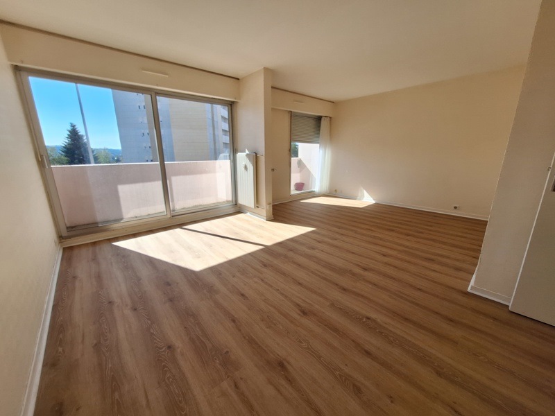Vente Appartement MONTLUCON - 3 pièces -72 m² - (03100)