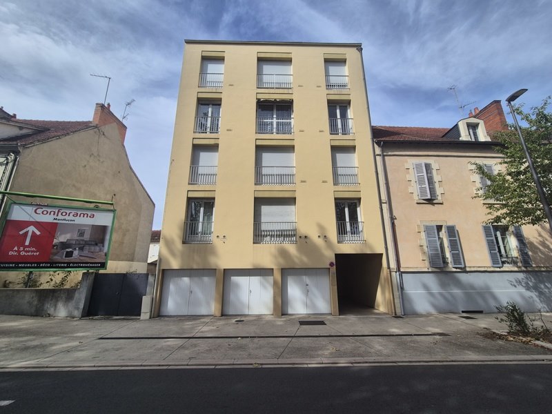 Appartement 2 pièces 54 m² · à Montluçon · 54 m² · 47 000 €