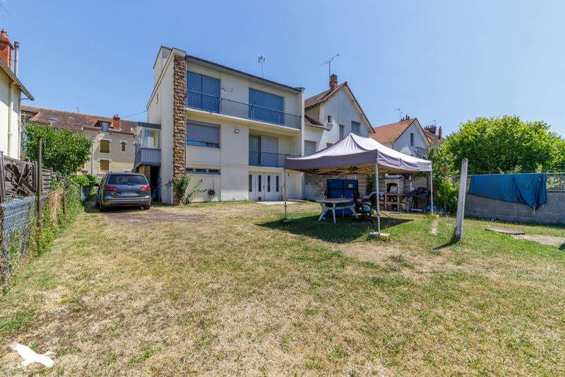 Vente Maison Montluçon - 6 pièces -140 m² - (03100)