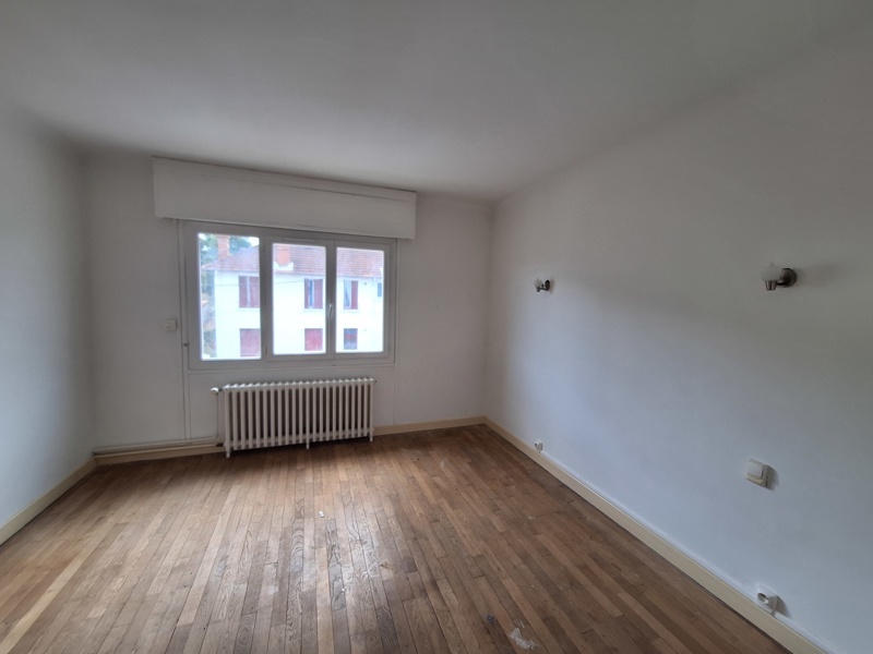 Vente Maison Montluçon - 6 pièces -135 m² - (03100)
