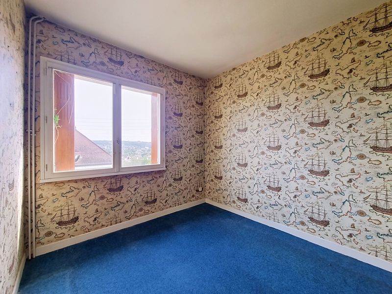 Vente Maison Montluçon - 7 pièces -148 m² - (03100)