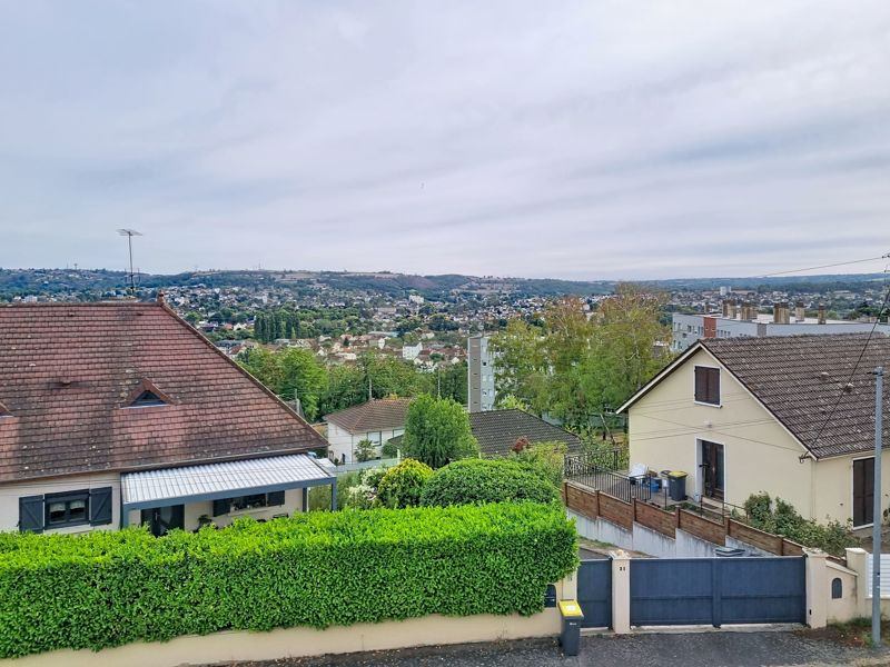 Vente Maison Montluçon - 7 pièces -148 m² - (03100)
