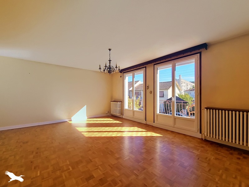 Vente Maison Montluçon - 6 pièces -123 m² - (03100)