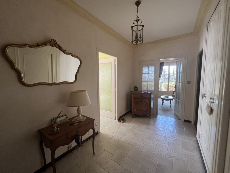Vente Maison Montluçon - 7 pièces -140 m² - (03100)