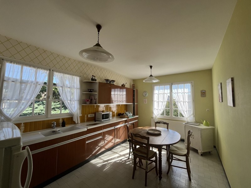 Vente Maison Montluçon - 7 pièces -140 m² - (03100)