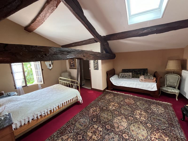 Vente Maison VIANNE - 9 pièces -253 m² - (47230)