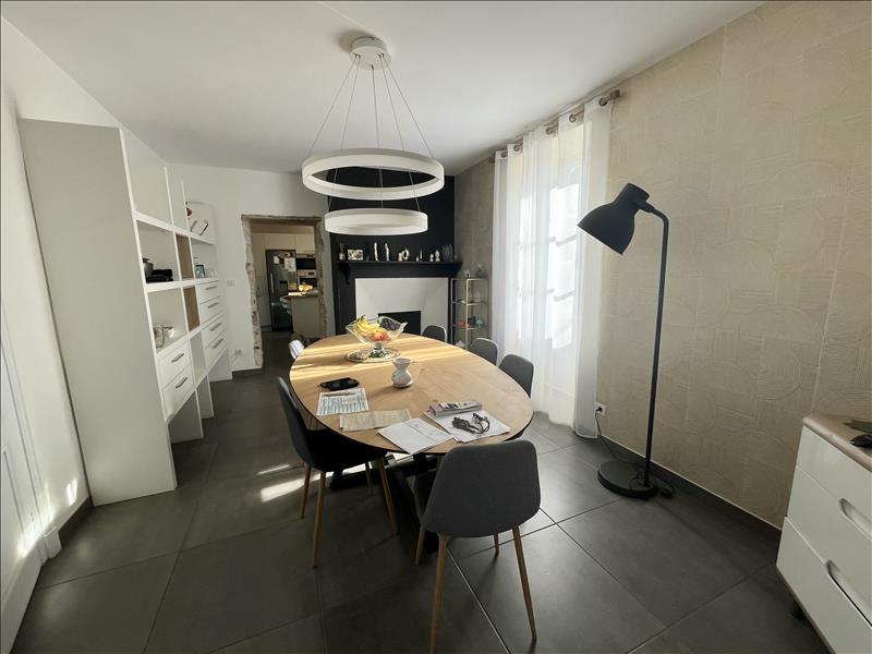 Vente Maison BARBASTE - 6 pièces -172 m² - (47230)