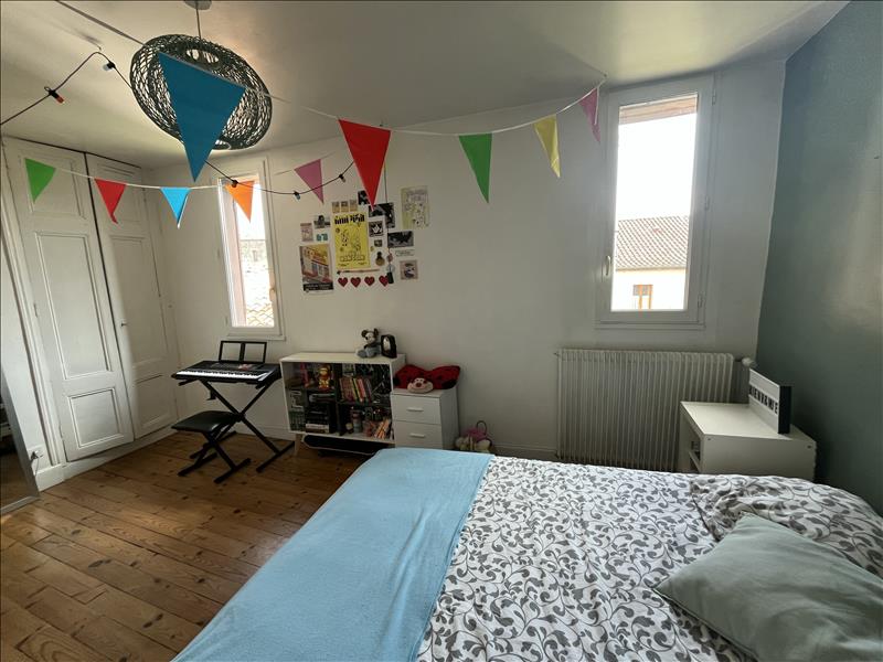 Vente Maison NERAC - 5 pièces -164 m² - (47600)