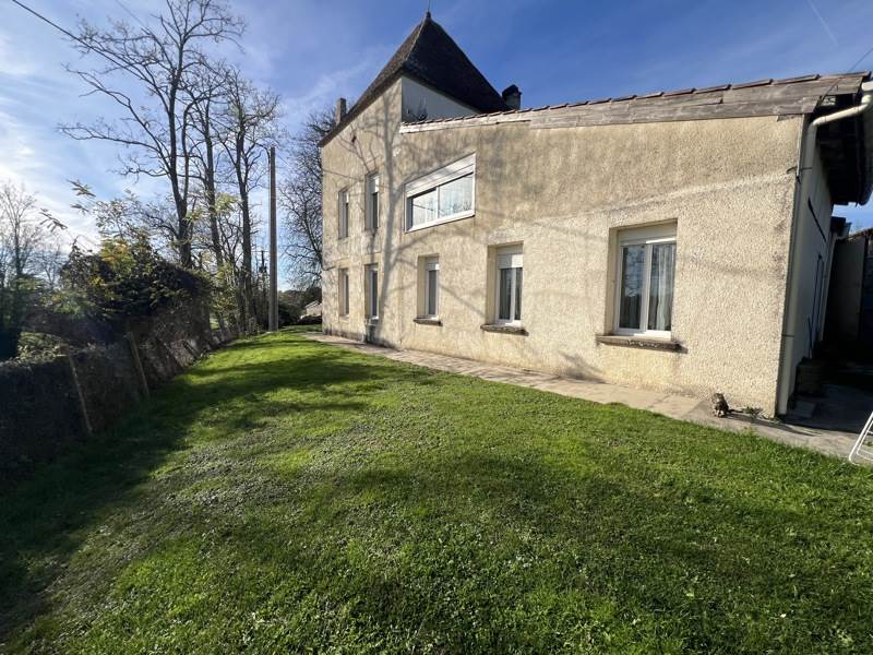 Vente Maison HAUTESVIGNES - 5 pièces -155 m² - (47400)