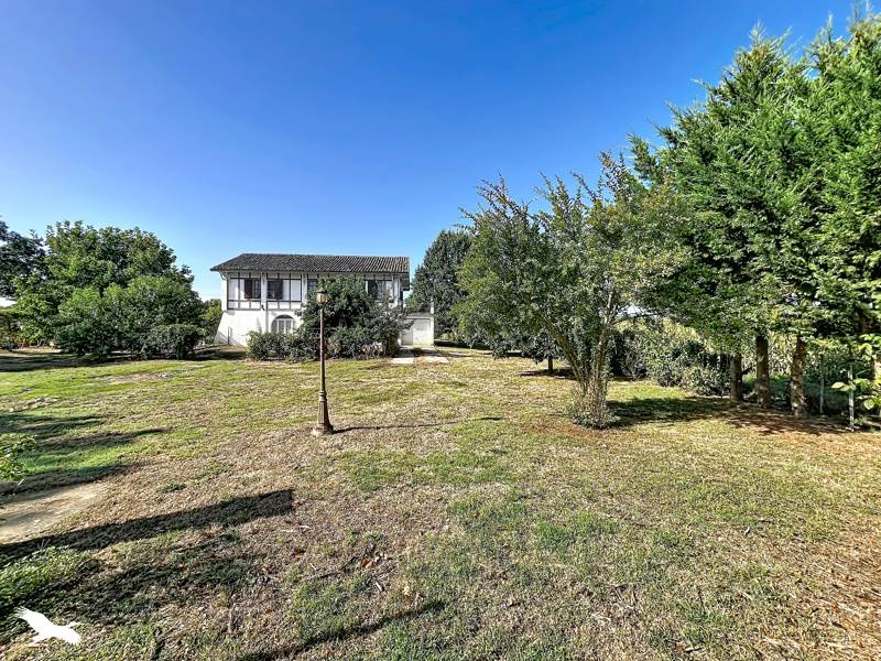 Vente Maison SENESTIS 47430 4 pièces - 131 m²